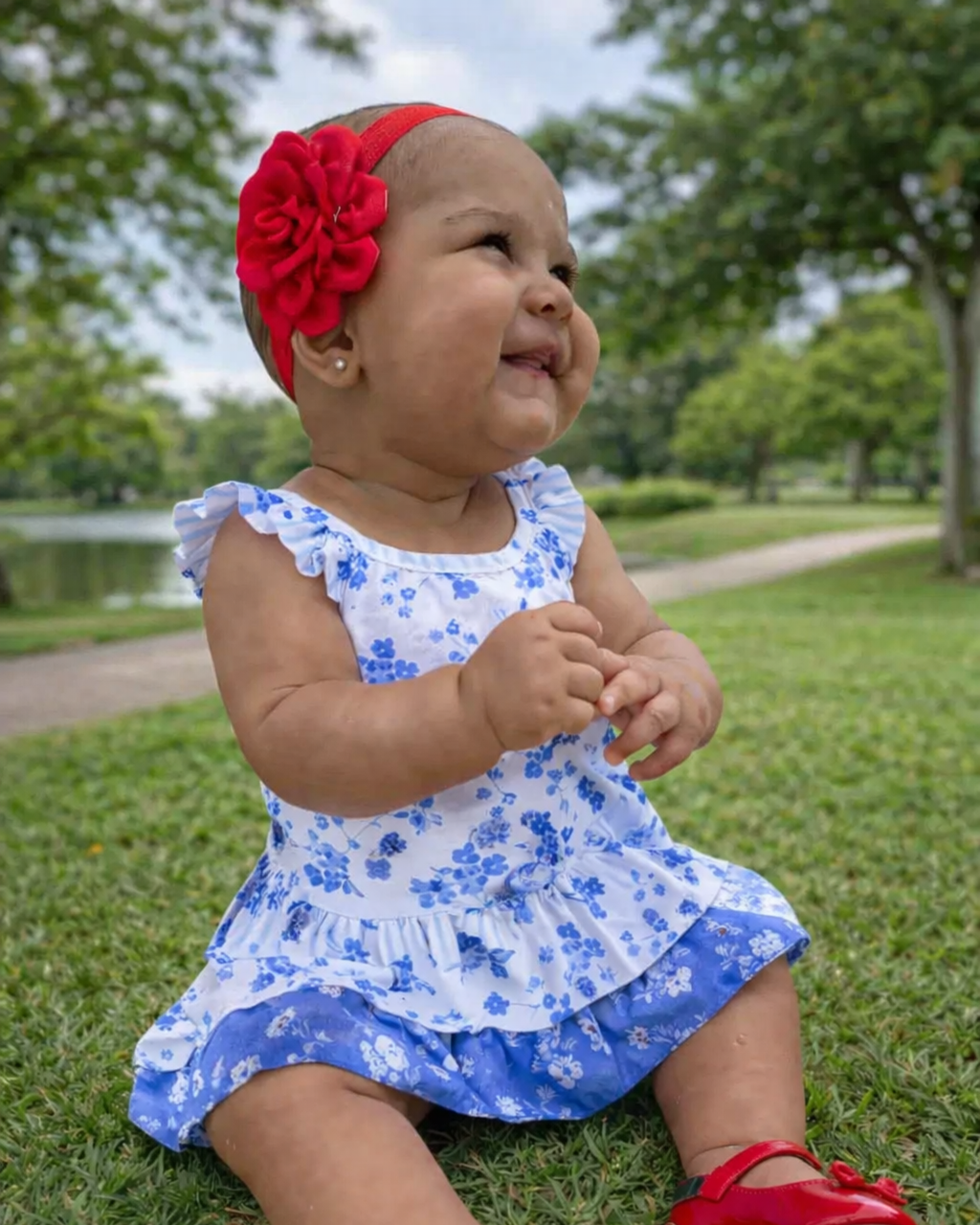 Rose Flower Baby Headband – Soft Elastic Band with Handmade Ribbon Flower