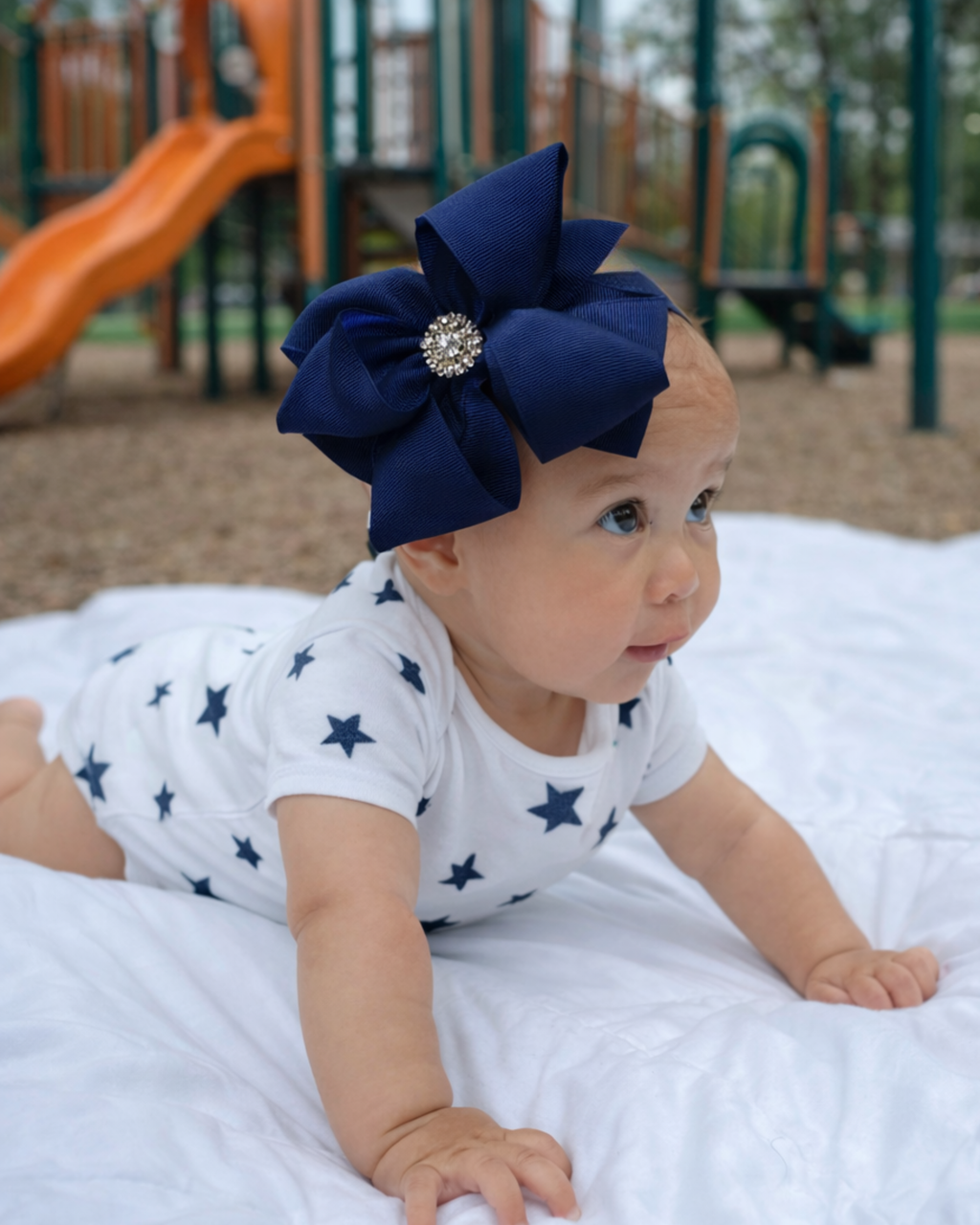 Handmade Baby Headband with 4-Loop Bow – Stretchy Band for Newborns, Infants & Toddlers